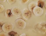 Foto del paso 7 de la receta: Bizcocho de petitsuisse de plátano con gotas de chocolate