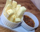 A picture of step 3 of Fried yam&onion sauce.
