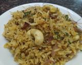 A picture of step 4 of Onion fried Rice.