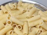 Pasta con tomates cherry y queso feta (receta de Instagram)