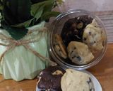 Foto langkah ke 6 dari resep Soft Choco Chips Cookies.
