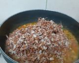 A picture of step 6 of Zanzannit Maharashtrian Kulith Usali.