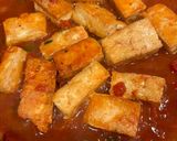 Hình bước làm 2 của món Đậu hũ, khoai tây rim cà chua