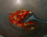 Foto langkah ke 2 dari resep Tumis Tahu Tempe Pedas Manis.