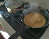 Foto del paso 3 de la receta Salsa carbonara Auténtica, con espagueti