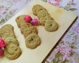 Foto langkah ke 3 dari resep Matcha Butter Cookies.