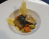 Foto del paso 6 de la receta Tartar de papaya, gambas y aguacate con caballa a la plancha