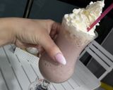 Φωτογραφία βήματος 2 της συνταγής Milk_shake φράουλα, βανίλια, σοκολάτα