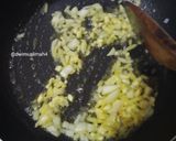Foto langkah ke 4 dari resep Fettuccine Aglio Olio + Bayam | Ala Rumahan.