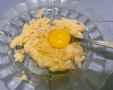 Foto langkah ke 2 dari resep Omelet kentang panggang teflon.