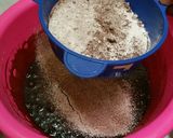 Foto langkah ke 4 dari resep Chewy Brownies.
