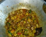 Foto langkah ke 5 dari resep Sambal Goreng Kentang Ati Ampela.