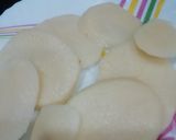 A picture of step 2 of Potato pakoda.