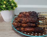 Foto langkah ke 5 dari resep Sate ayam manis.