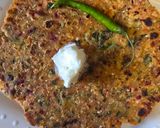 A picture of step 6 of Spring onion methi Thalipeeth.