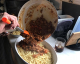 Foto del paso 3 de la receta: Spaghetti, con salsa de carne insuperable y costra cuatro quesos