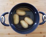 Foto del passaggio 2 della ricetta Barchette di patate novelle