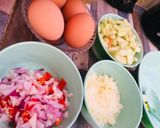 A picture of step 1 of Fried egg cheese bread by chef maryumms cuisine🌸.
