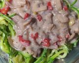 Foto del paso 4 de la receta: Fideos de Zucchini con salsa light de champiñones