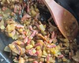 Une image de l'étape 2 de Paupiettes de porc lardées en cocotte à la forestière.
