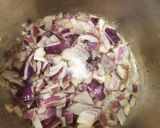 A picture of step 5 of My Chicken, Caramelised onion & Mango sauce.