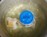 Foto del paso 3 de la receta: Huevos ponchados a la Pinochetta. Camino de sabores