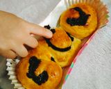 Foto langkah ke 4 dari resep Choco Roll Bread.