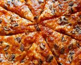 Pas rețetă Pizza cu aluat crescut la rece 1 fotografie