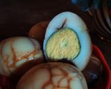 Foto langkah ke 4 dari resep Pindang Telur Teh Celup.