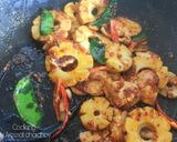 รูปขั้นตอนการทำที่ 5 ของ ไก่ผัดพริกเผาใส่หน่อไม้