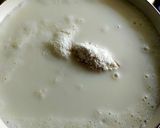 A picture of step 1 of Kesar Firni.