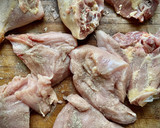 Foto del paso 2 de la receta: Pollo con castañas