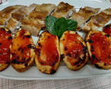 Foto del paso 4 de la receta: Churrasco de cerdo al vino y patatas doradas con ketchup