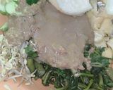 Foto langkah ke 4 dari resep Rujak petis Tuna dan petis Udang.