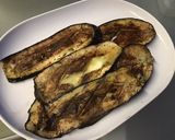 Une image de l'étape 6 de Aubergine grillée aux épices anardana.
