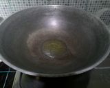 Foto langkah ke 1 dari resep Sambel pete cumi asin.