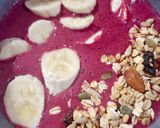 Foto langkah ke 3 dari resep Smoothies Banana Berries.