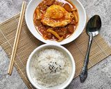 Foto langkah ke 7 dari resep Sosis Jamur Telur Saus Pedas.
