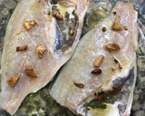 Foto del paso 4 de la receta: Dorada “estilo Orio“ con Camagrocs de temporada