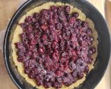 Rácsos meggyes pite (tejmentes) recept fázis 4 fotója