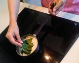 Foto del paso 17 de la receta: Tarta de fresas y panna cotta de albahaca