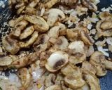 A picture of step 5 of Mushroom Salt And Pepper (Restaurant style).