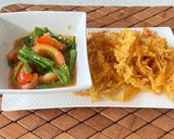 A picture of step 3 of Fried Papaya Salad.