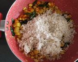 A picture of step 4 of Kanda Batata Poha.