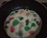 Foto langkah ke 5 dari resep Dadar Gulung Rainbow.