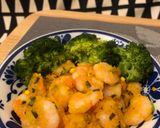 港式大排檔小菜 - 翡翠黃金蝦仁 (鹹蛋煎蝦仁伴西蘭花)的食譜步驟3照片