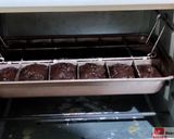Foto langkah ke 6 dari resep Super Fudge Brownies.