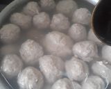 Foto langkah ke 10 dari resep Baso sapi ayam homemade.
