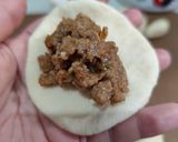Foto langkah ke 7 dari resep Bakpao Ayam Kecap Tanpa Tepung Tangmien.