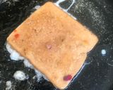 A picture of step 3 of French toast.